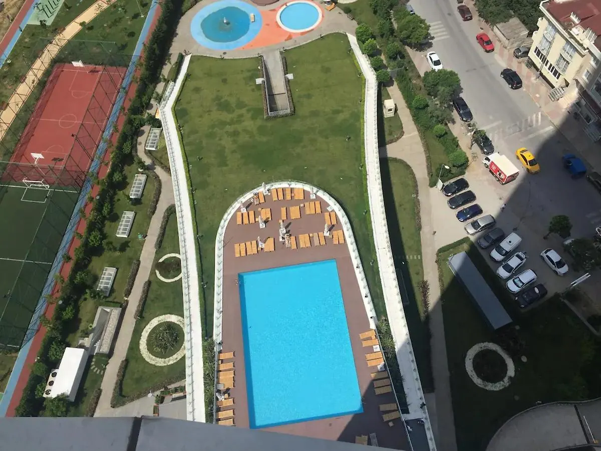 Magneficent Luxury Residence With Pool And Fitnes Stambuł Turcja